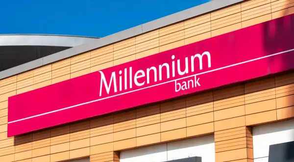 Logo banku Millennium. Chcesz wiedzieć, jak sprawdzić numer konta Millennium?